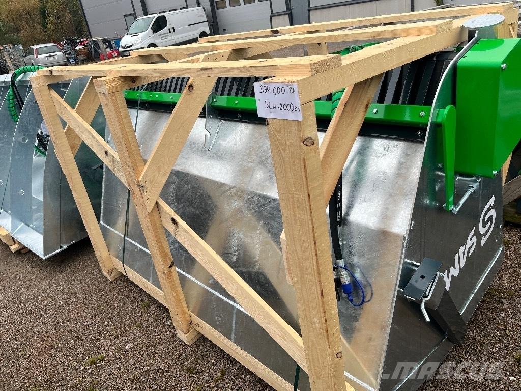 Sami SLD 18 砂と塩撒き専用車