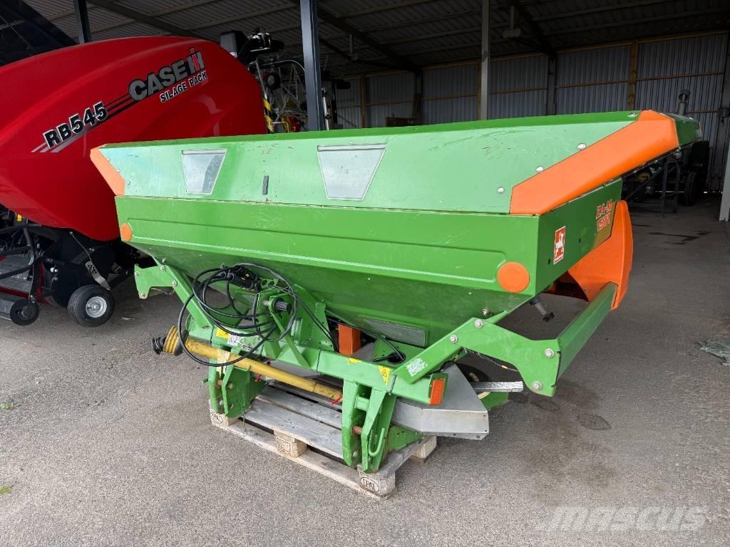 Amazone ZA-M 1501 ミネラル散布機