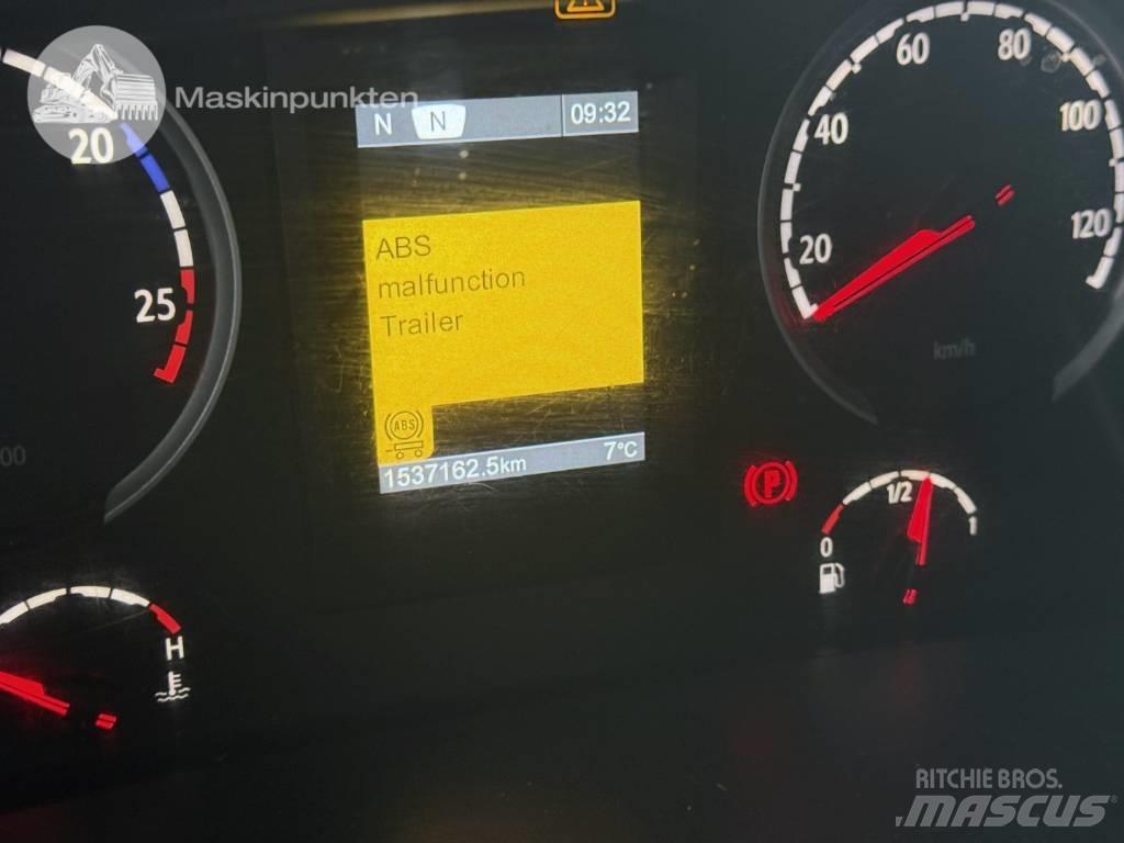 Scania R 440 LA 中古トラクターヘッド | トレーラーヘッド