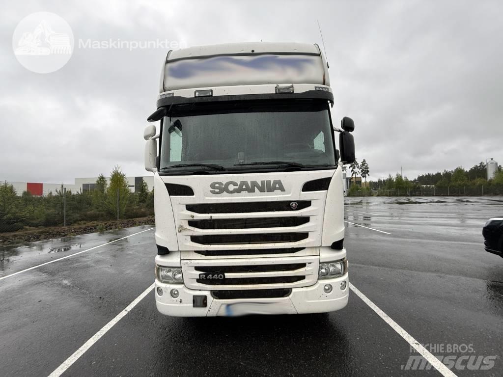 Scania R 440 LA 中古トラクターヘッド | トレーラーヘッド
