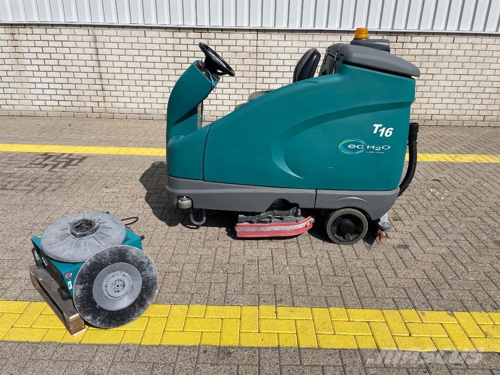 Tennant T 16 屋内用スイーパー