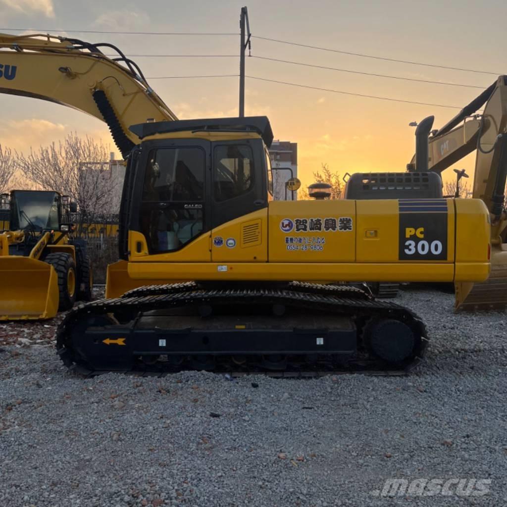 Komatsu PC 300 大型油圧ショベル12t以上（パワーショベル・ユンボ）