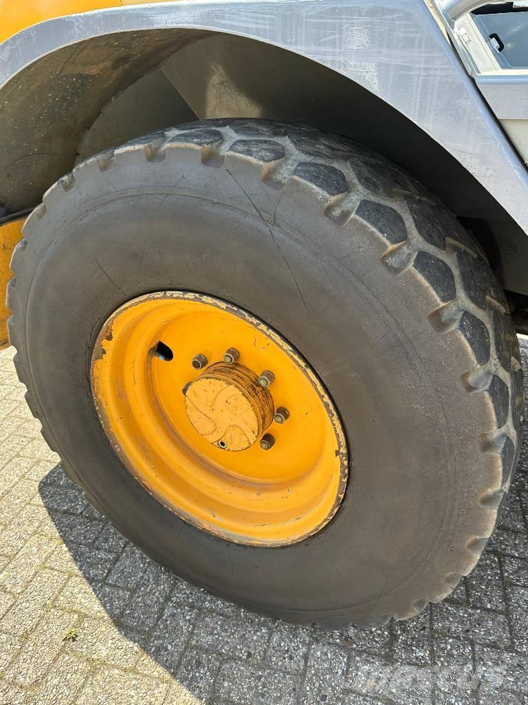 Liebherr L 514 ホイールローダー・タイヤショベル