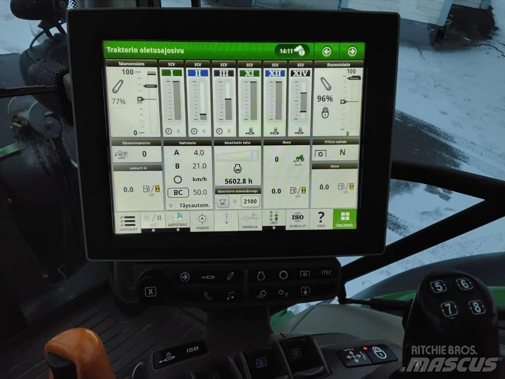John Deere 6155 R トラクター