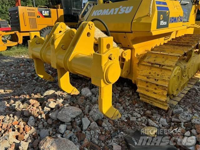 Komatsu D 85 ブルドーザー