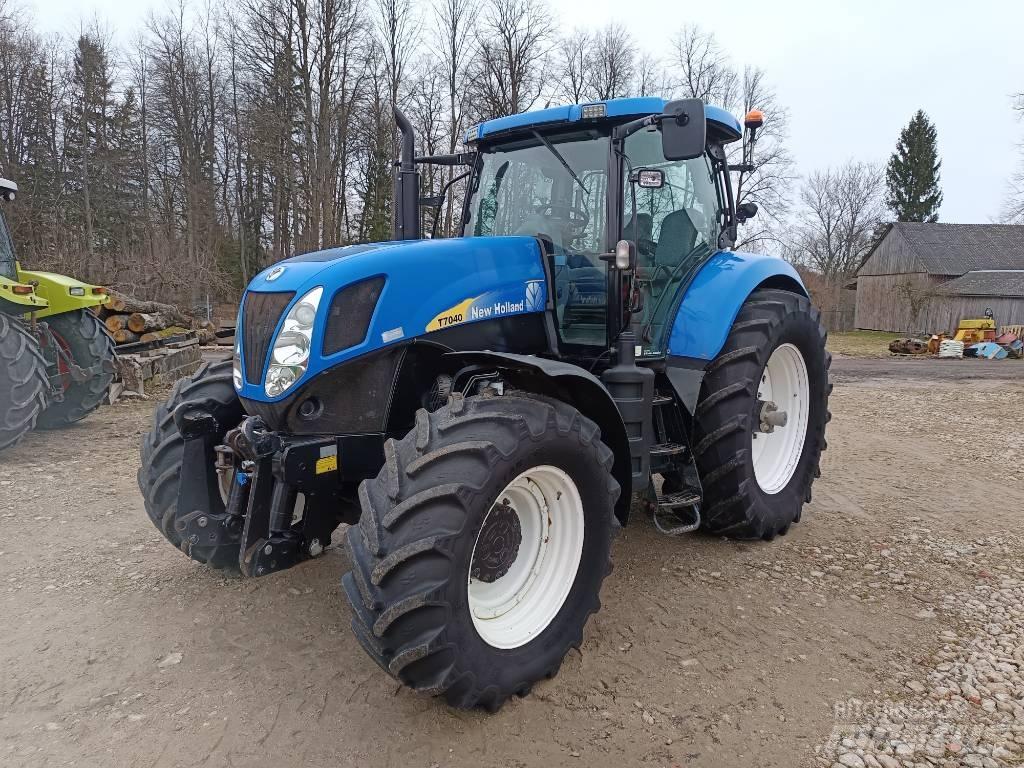 New Holland T7040 トラクター
