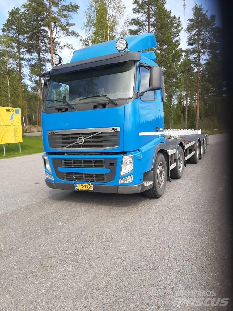 Volvo FH 13 キャブ付きシャーシ