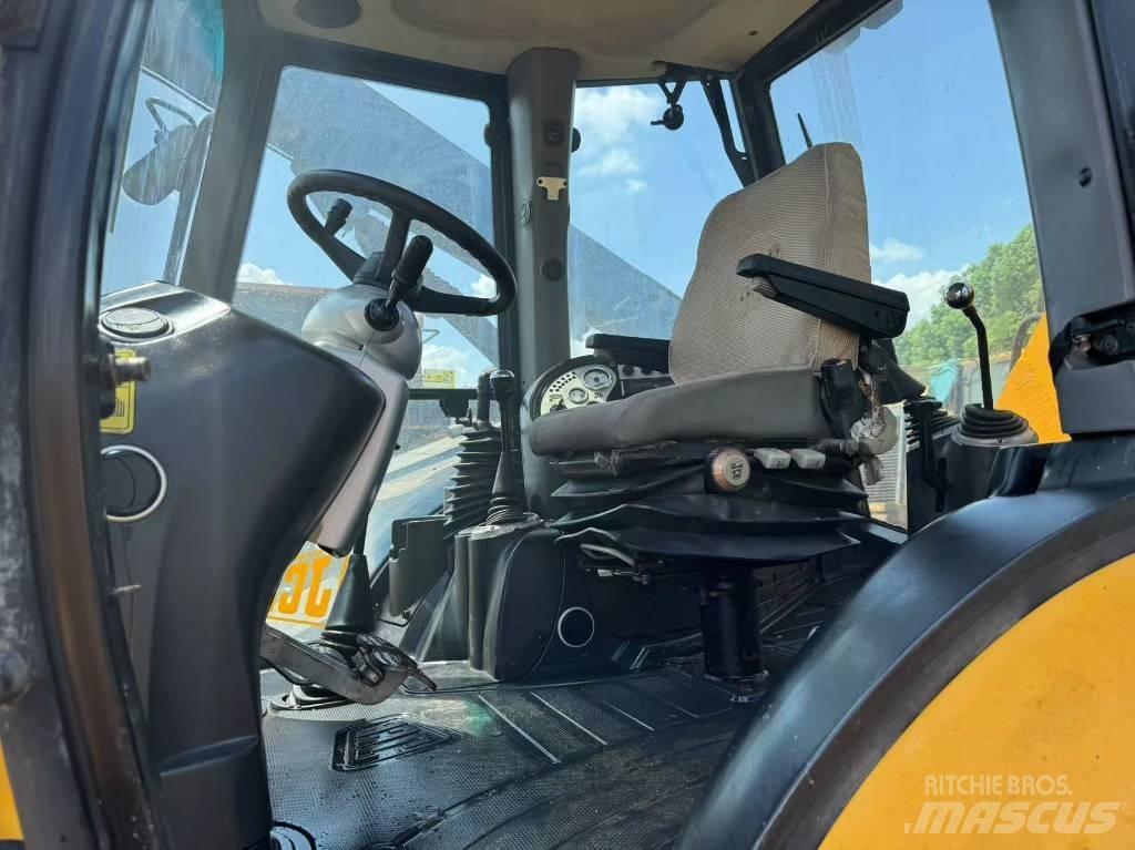 JCB 3 CX バックホーローダー