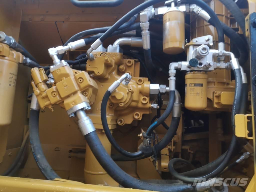 CAT 336 D 大型油圧ショベル12t以上（パワーショベル・ユンボ）