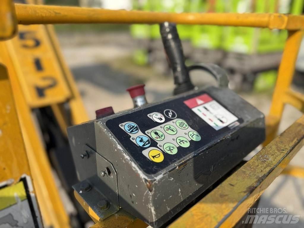 Haulotte HA15IP トラック高所作業車