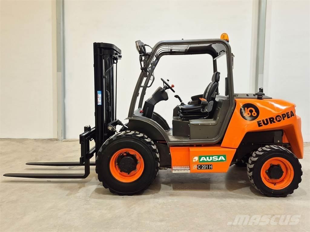 Ausa C201 Hx4 ラフターテレントラック