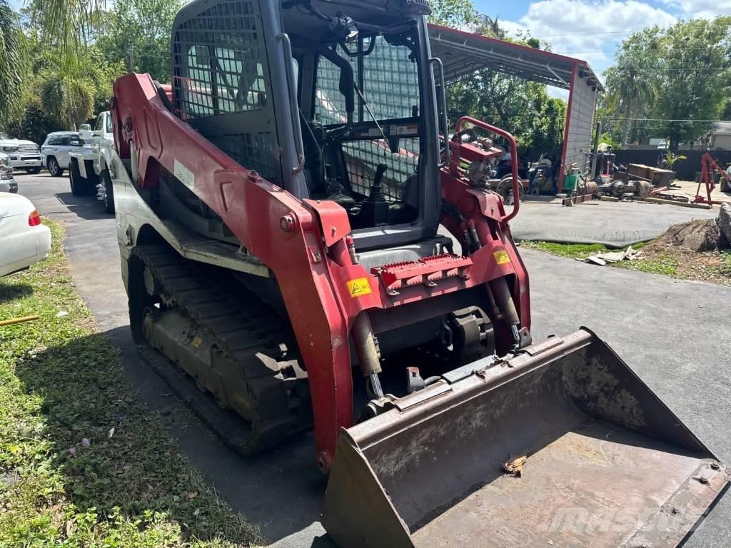 Takeuchi TL10 スキッドステアローダー