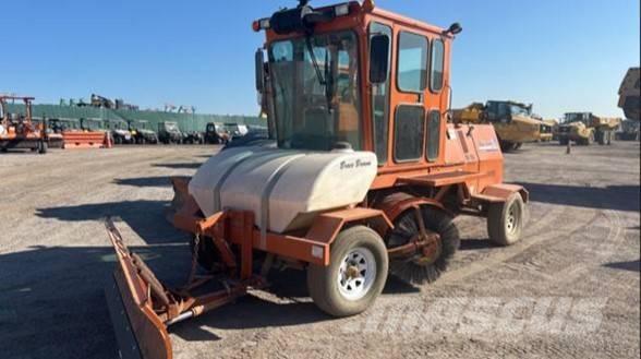 Broce KR 350 路面清掃機