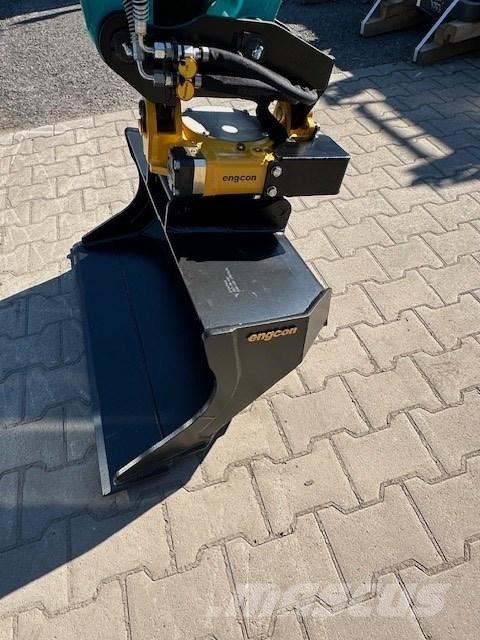 Kobelco SK 30 SR-6E ミニ油圧ショベル 7t以下（ミニユンボ・ミニディガー）