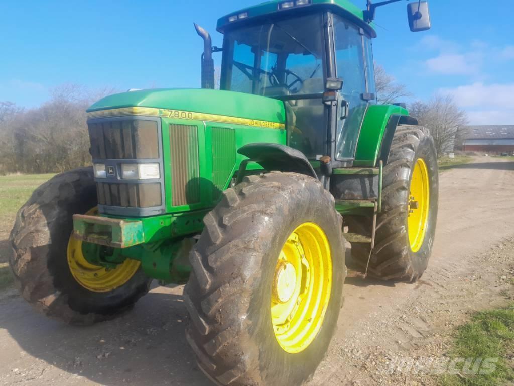 John Deere 7800 トラクター