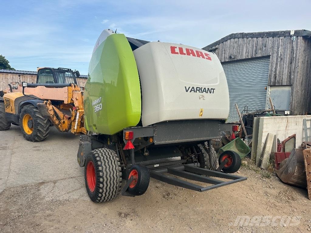 CLAAS Variant 360 ラウンドベーラー