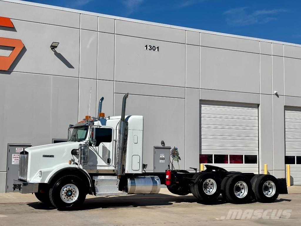 Kenworth T 800 中古トラクターヘッド | トレーラーヘッド