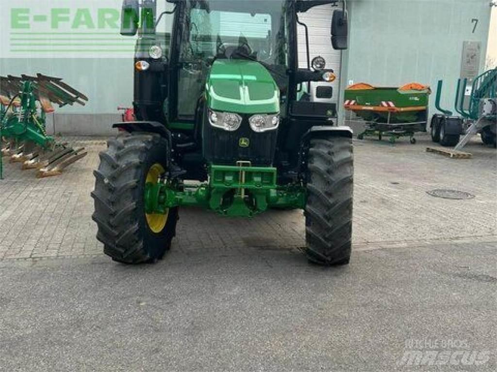John Deere 6090m トラクター