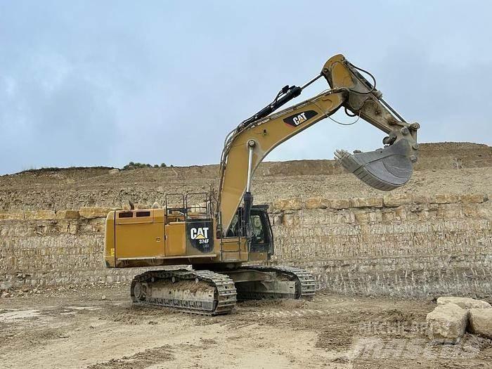 CAT 374 LME 特殊油圧ショベル