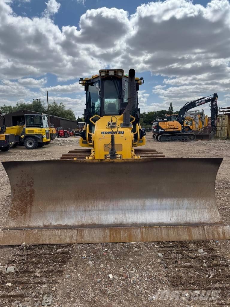 Komatsu D51PX-24 ブルドーザー
