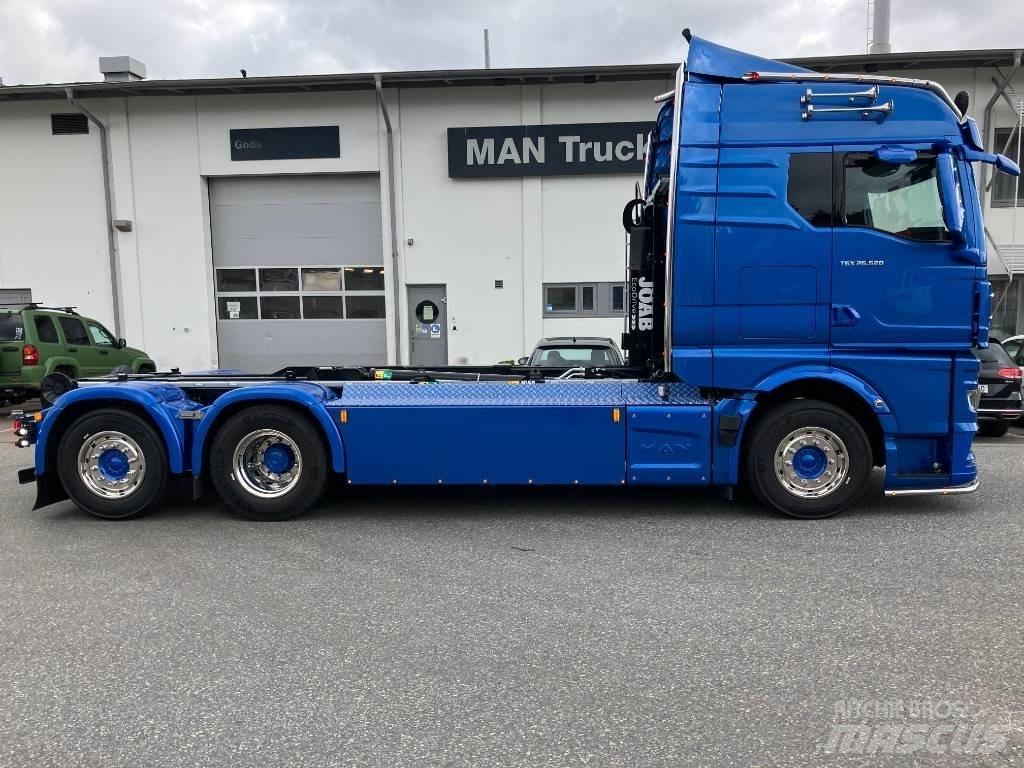 MAN TGX 26.510 アームロール