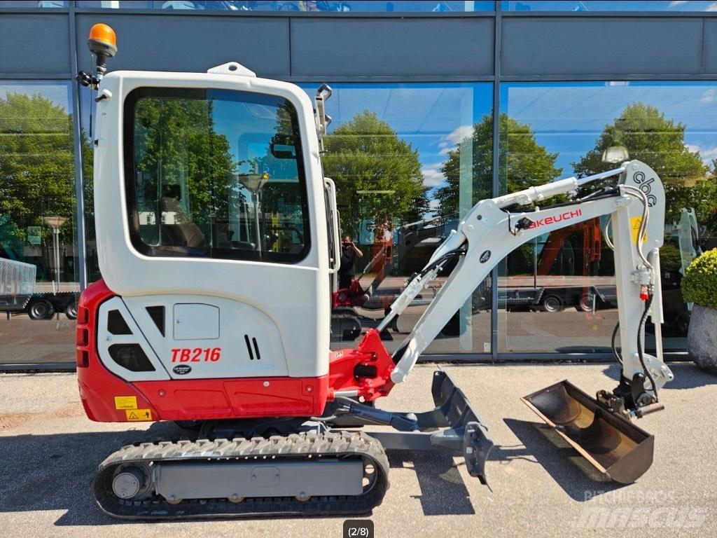 Takeuchi TB 216 ミニ油圧ショベル 7t以下（ミニユンボ・ミニディガー）