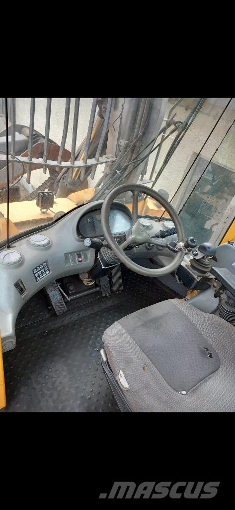 Volvo L 180 E ホイールローダー・タイヤショベル