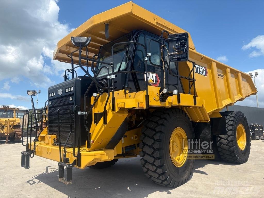 CAT 775 G リジットフレーム式ダンプトラック