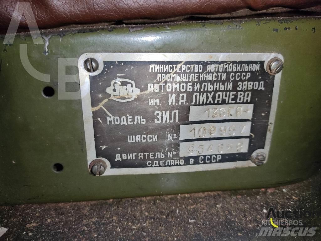 ZIL 133 オールテレーンクレーン