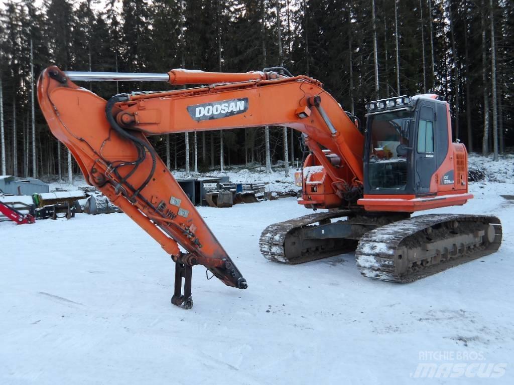 Doosan DX 235 LCR 大型油圧ショベル12t以上（パワーショベル・ユンボ）