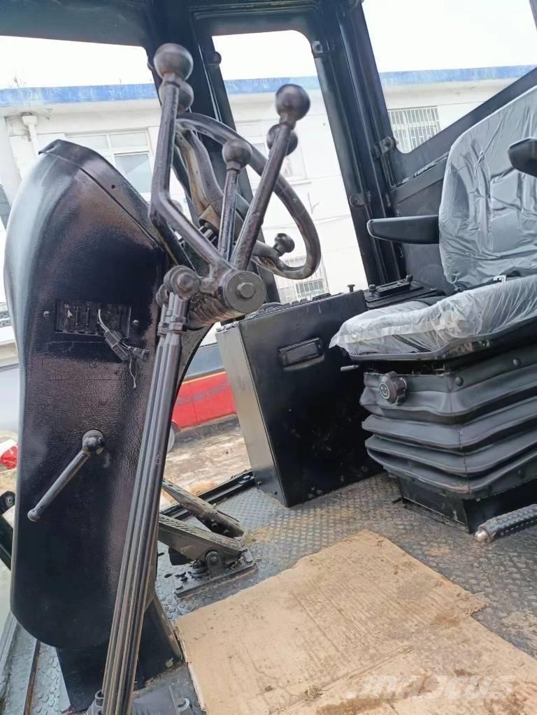 CAT 140 H モーターグレーダー