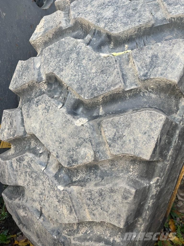 Volvo 110H ホイールローダー・タイヤショベル