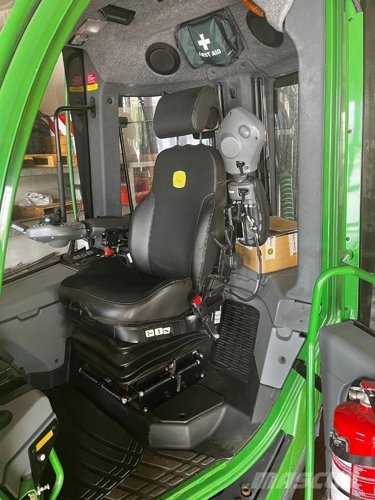 John Deere 1910G フォワーダー