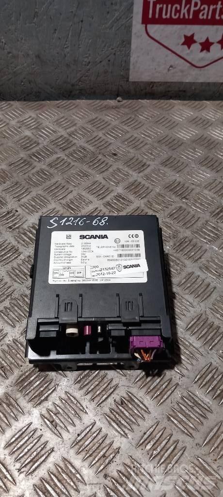 Scania R 440   2132542 電子機器