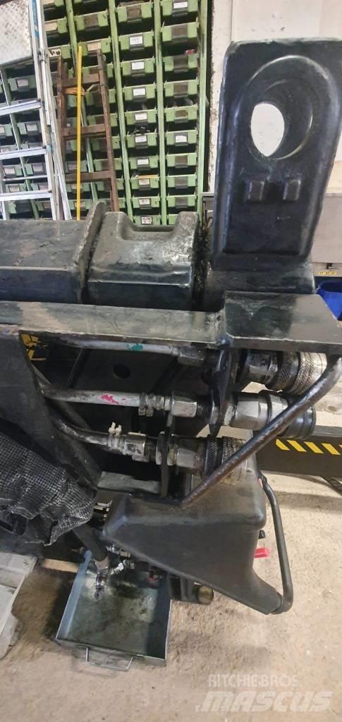 Hiab 088B2 クレーントラック、ユニック車
