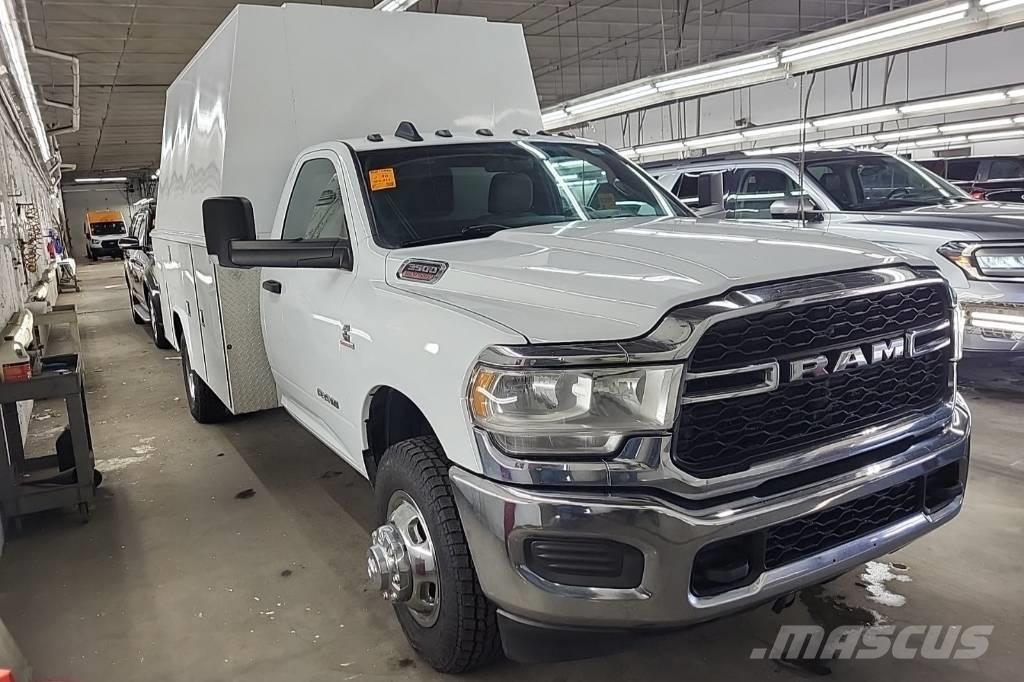 RAM 3500 TRADESMAN ピックアップ／ドロップサイド