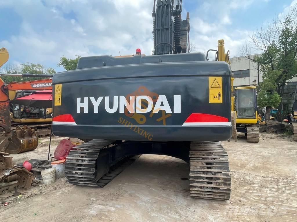 Hyundai Robex 220 大型油圧ショベル12t以上（パワーショベル・ユンボ）