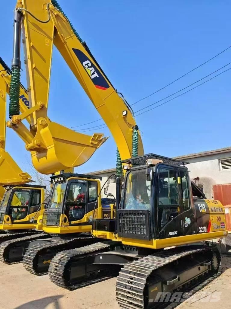 CAT 320 D 大型油圧ショベル12t以上（パワーショベル・ユンボ）