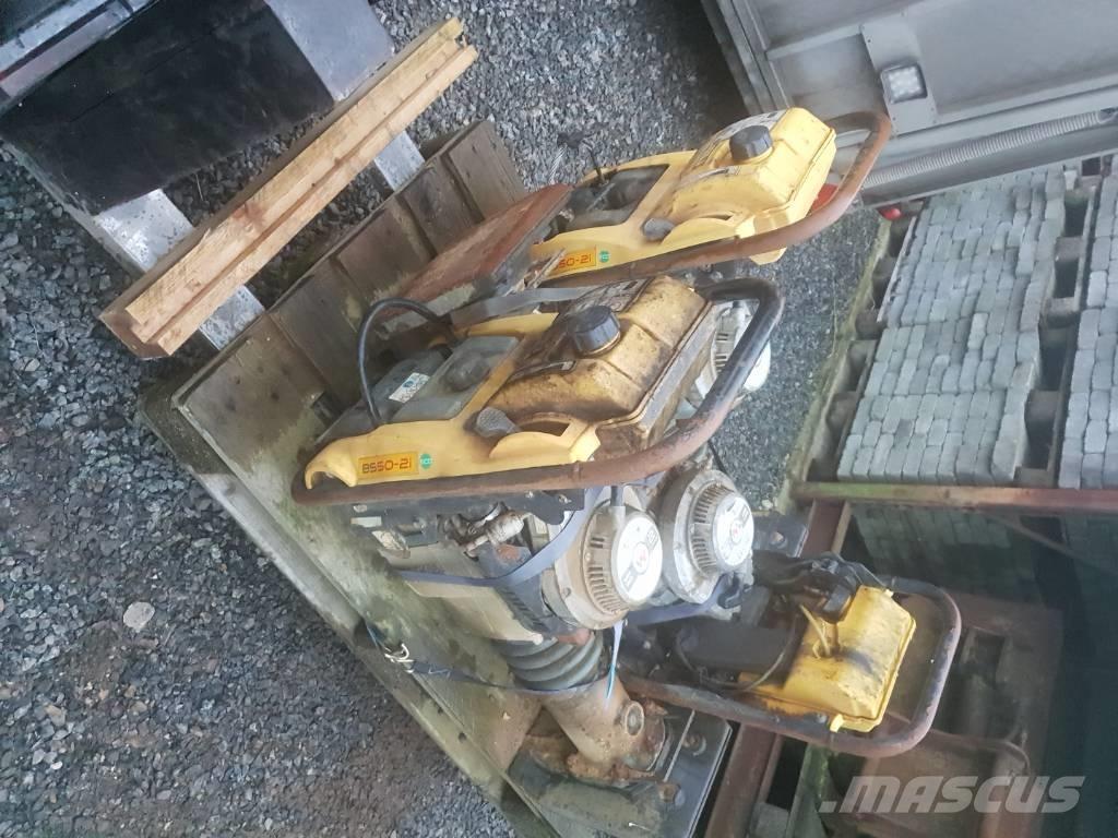 Wacker BS50-2i タンパ/転圧バイブレータ