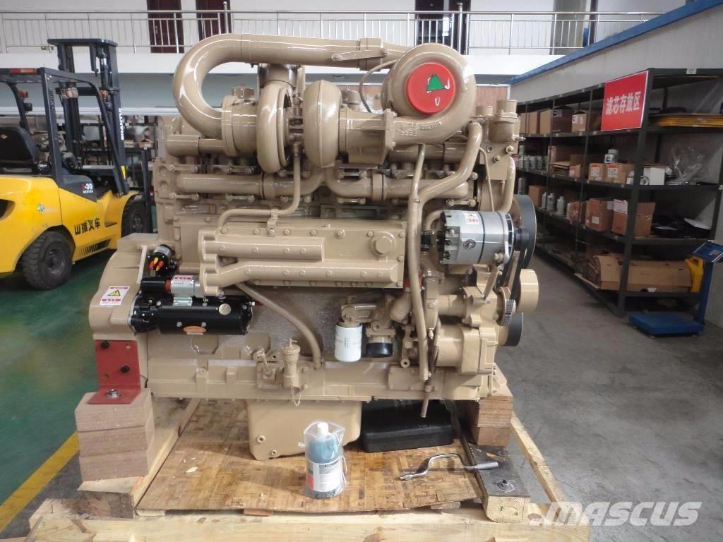 Cummins KTTA19-C700 エンジン