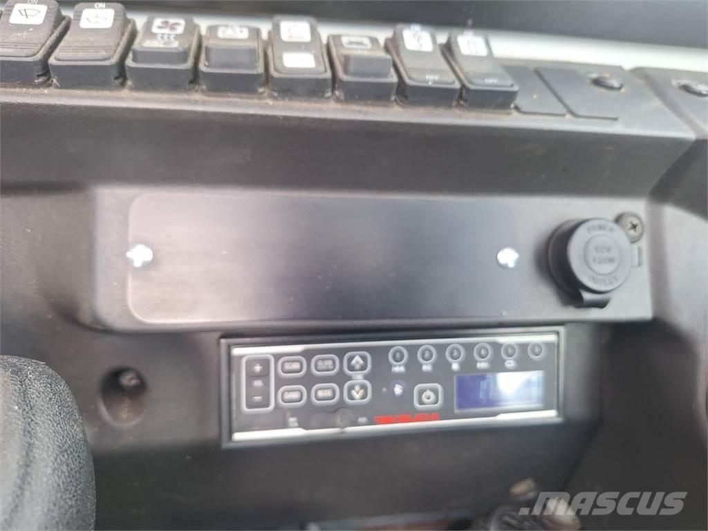 Takeuchi TB230 A 建設機械 -　その他
