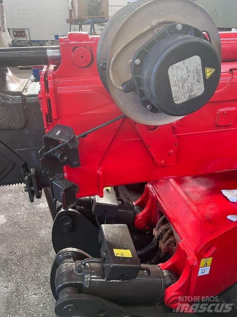 Manitou MT 1335 HA テレスコーピックハンドラー