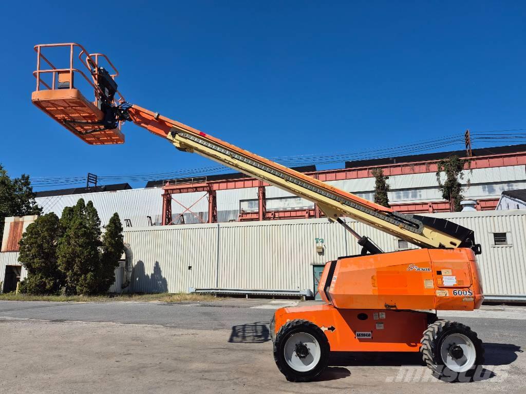 JLG 600 S ブームリフト　直伸型
