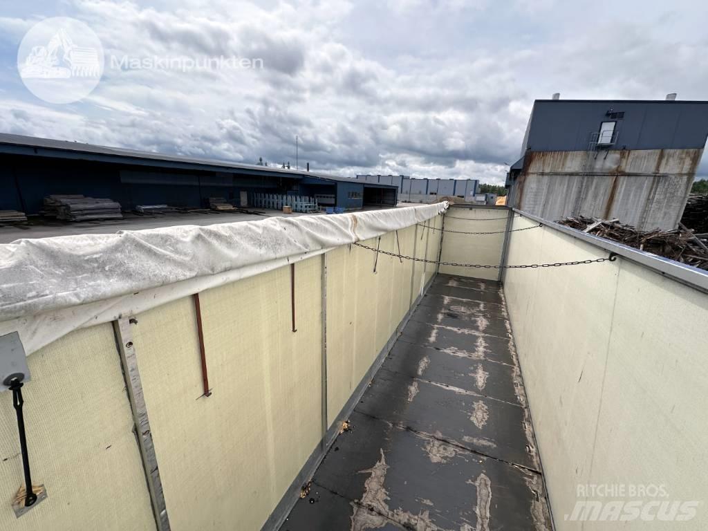 Eksjövagnen FS 18-20 ウッドチップ運搬用トレーラー