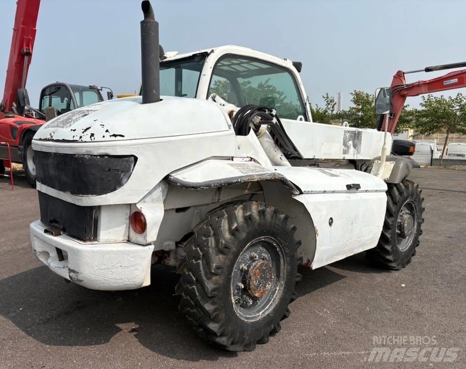Manitou MT 523 テレスコーピックハンドラー