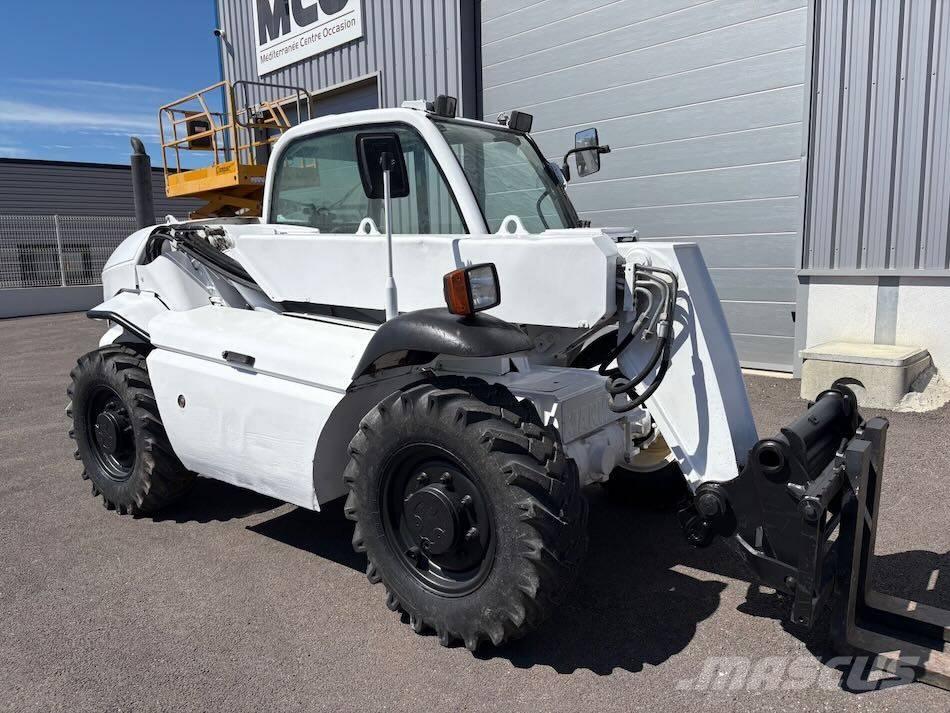 Manitou MT 523 テレスコーピックハンドラー