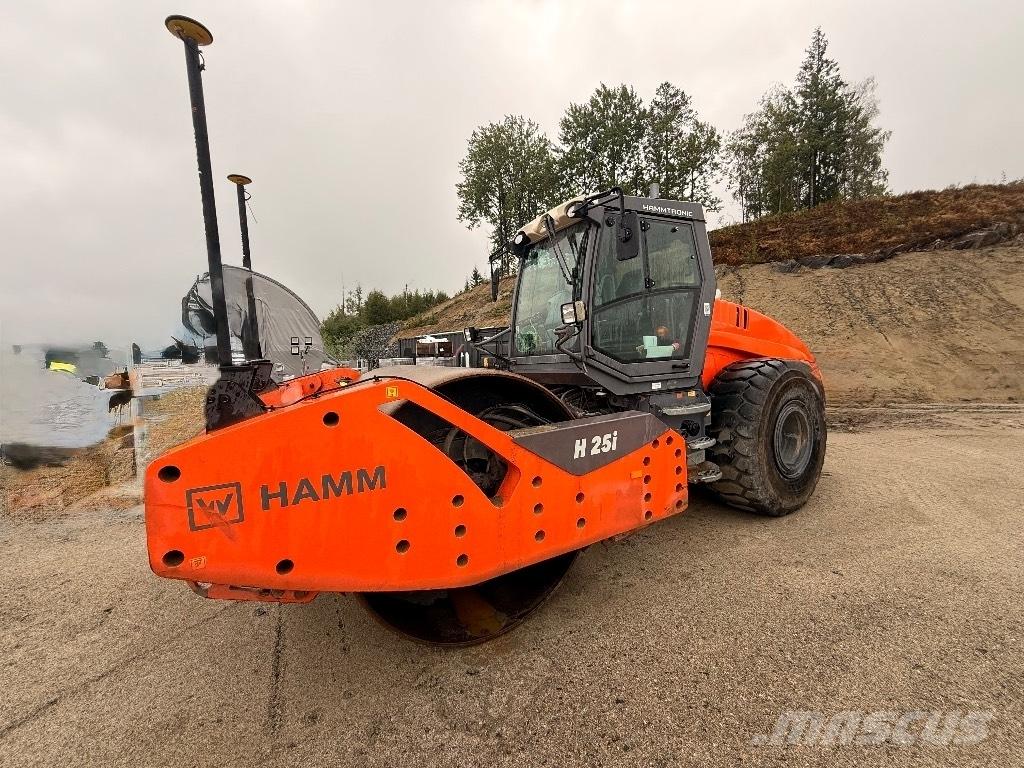 Hamm H 25 I 振動ローラ