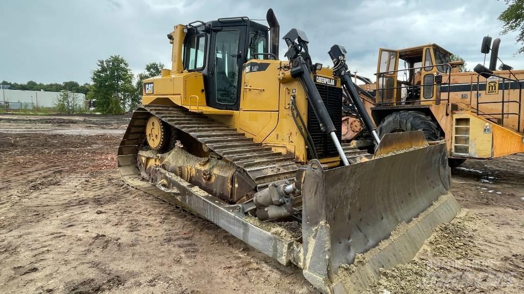 CAT D 6 D LGP ブルドーザー