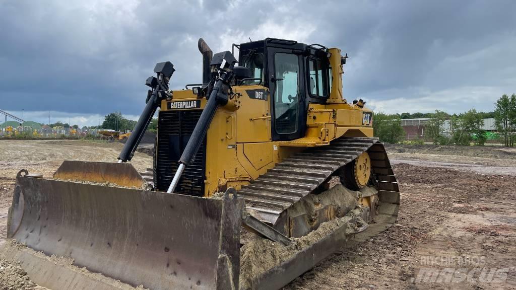 CAT D 6 D LGP ブルドーザー