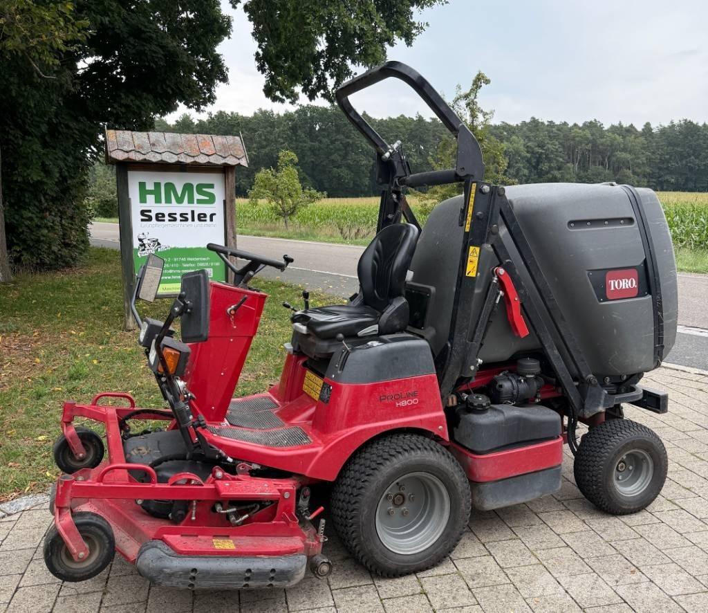 Toro PRO Line H 800 立ち乗り芝刈り機